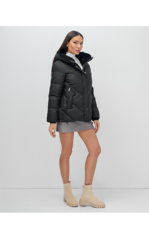 Пуховик «Модный» для женщин.