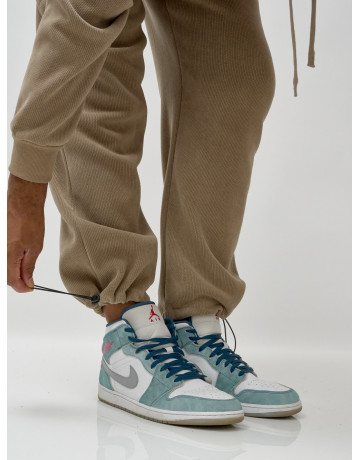 Мужской утеплённый спортивный костюм с начёсом для осени