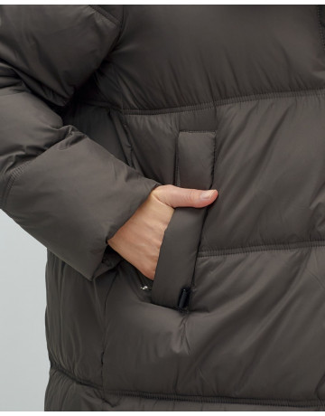 Длинный женский пуховик с капюшоном для зимы.