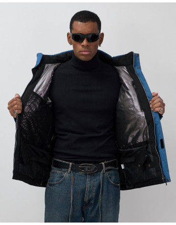 Мужская горнолыжная куртка для зимы.