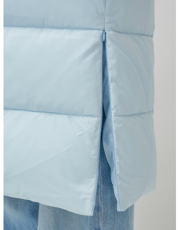 Женский зимний пуховик с капюшоном