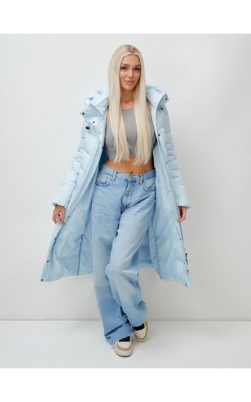 Женский зимний пуховик с капюшоном