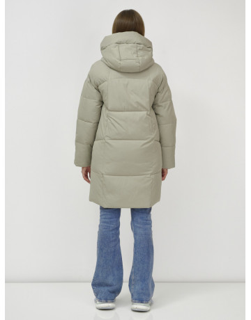 Зимний пуховик с утеплителем: стиль и комфорт.