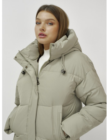 Зимний пуховик с утеплителем: стиль и комфорт.