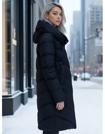 Длинный женский пуховик с капюшоном для зимы