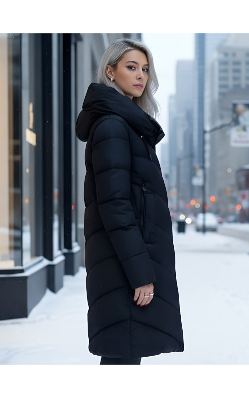 Длинный женский пуховик с капюшоном для зимы