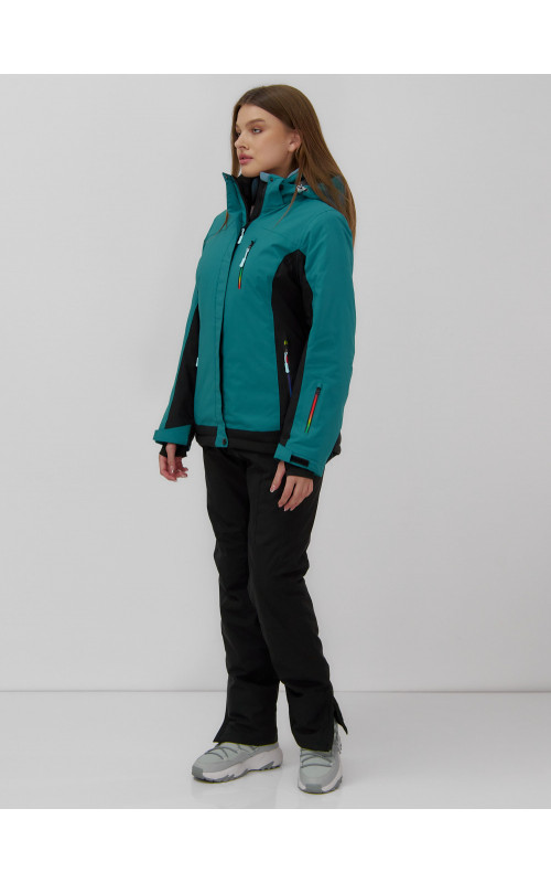 Женский зимний горнолыжный костюм для комфортных зимних приключений.