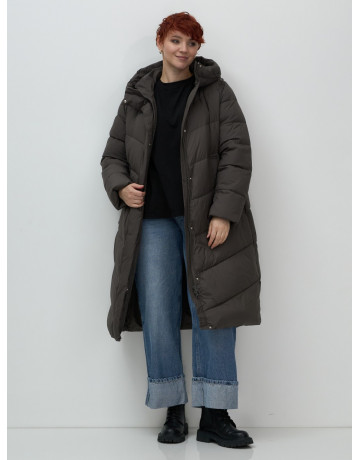 Женский длинный пуховик с капюшоном для зимы