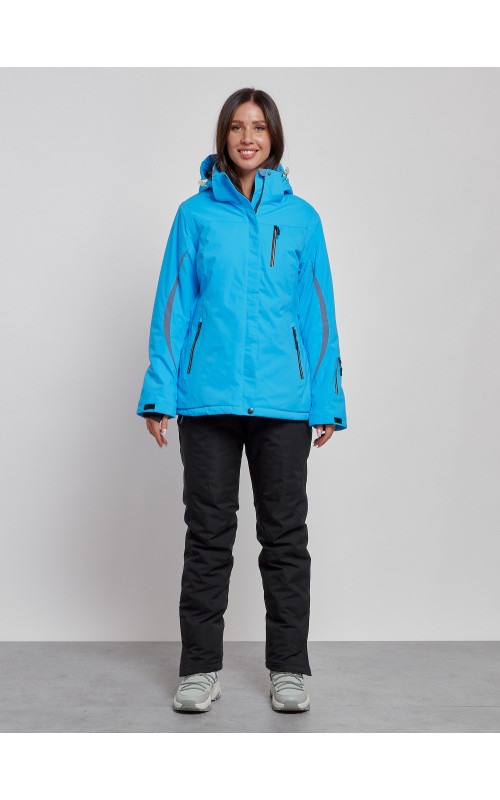 Женский горнолыжный костюм для зимних прогулок и спорта.