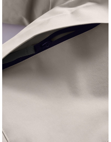 Зимняя парка для девочки-подростка с меховой подкладкой.