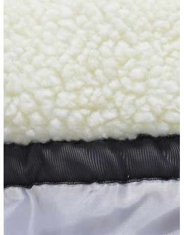 Зимняя парка для девочки-подростка с меховой подкладкой.