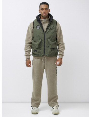 Мужская утеплённая жилетка, стиль и комфорт.