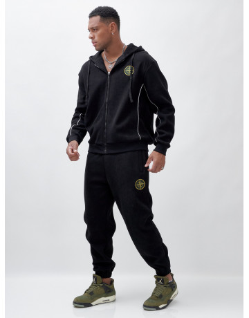 Утеплённый демисезонный костюм для мужчин свободного кроя.