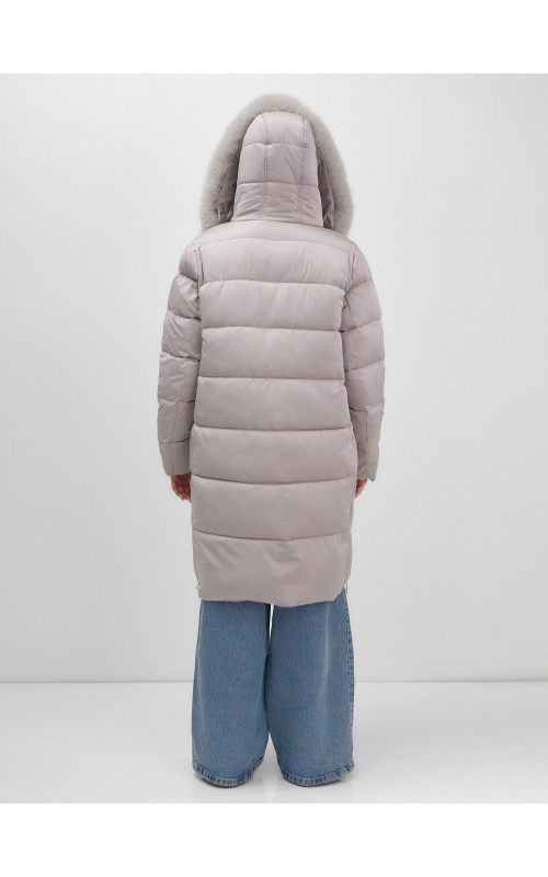 Длинный зимний пуховик с мехом песца.