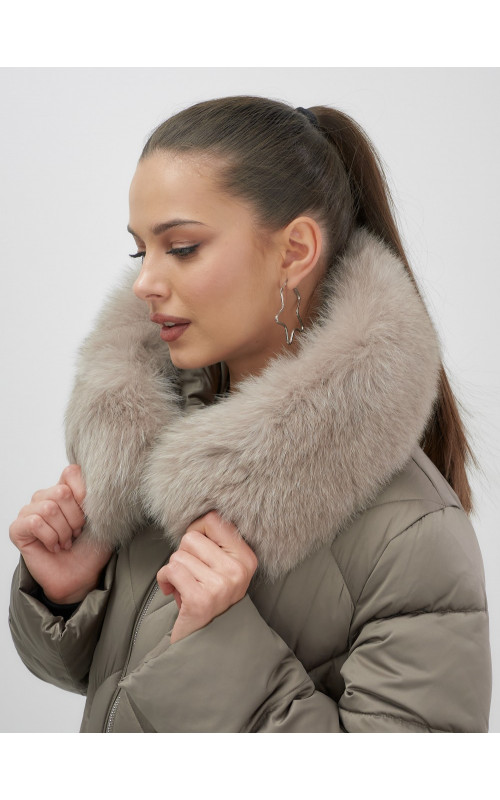 Длинный зимний пуховик с мехом песца.
