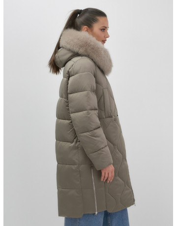 Длинный зимний пуховик с мехом песца.