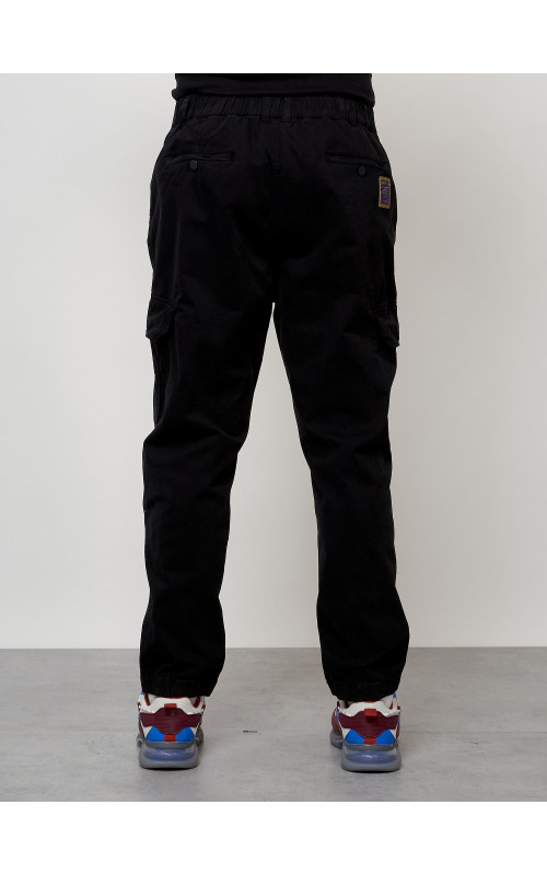 Мужские брюки карго зауженного кроя.