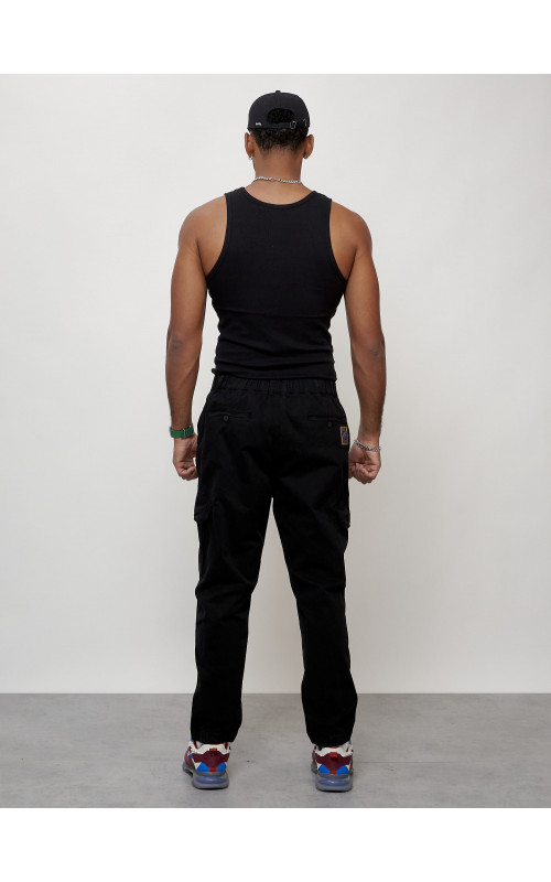 Мужские брюки карго зауженного кроя.