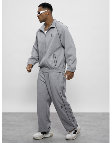 Мужской спортивный костюм для активного образа жизни.