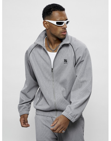 Мужской спортивный костюм для активного образа жизни.