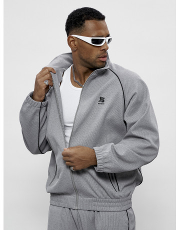 Мужской спортивный костюм для активного образа жизни.