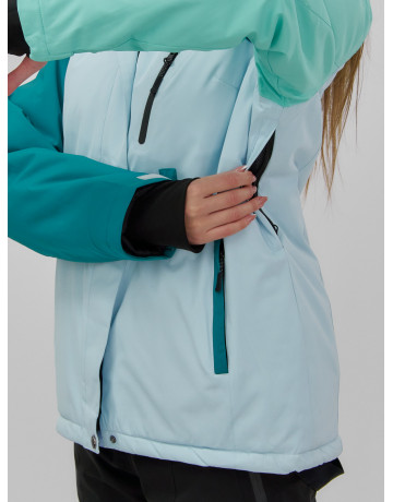 Женский горнолыжный костюм для зимних приключений