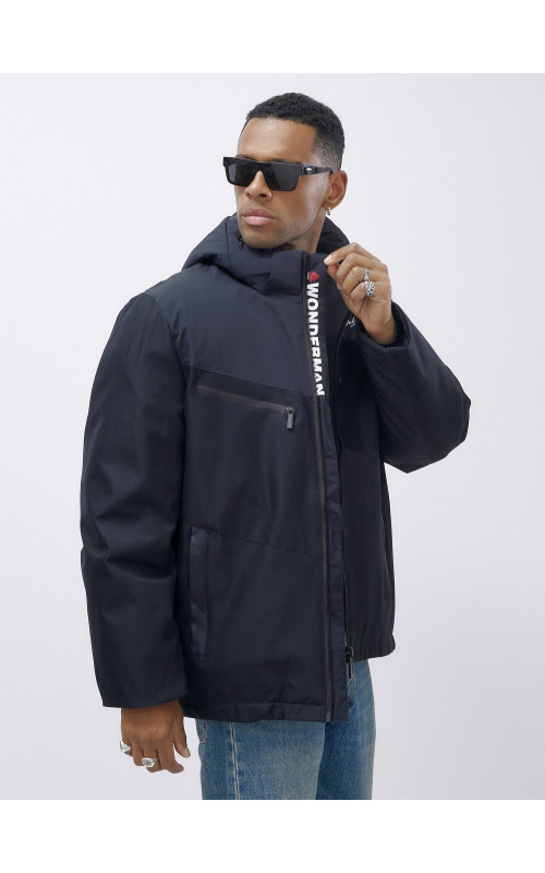 Мужская зимняя куртка больших размеров для комфортных прогулок.