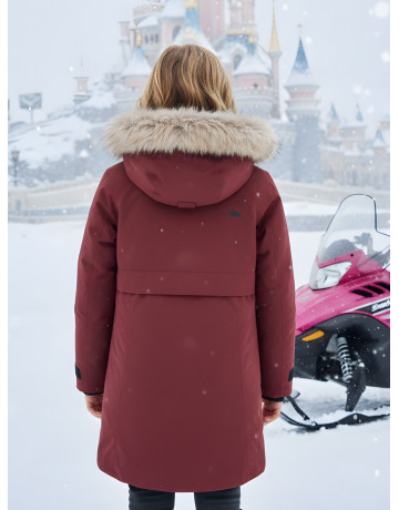 Зимняя парка для девочки-подростка, стильная и практичная.