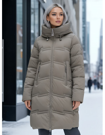 Длинный женский пуховик с капюшоном для зимы