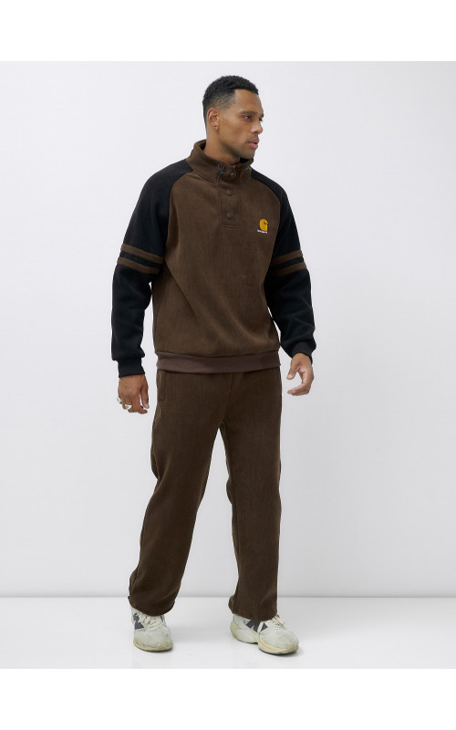 Мужской спортивный костюм для активного образа жизни.