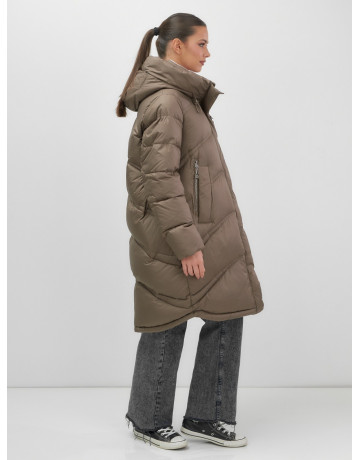 Длинный зимний пуховик с капюшоном для женщин