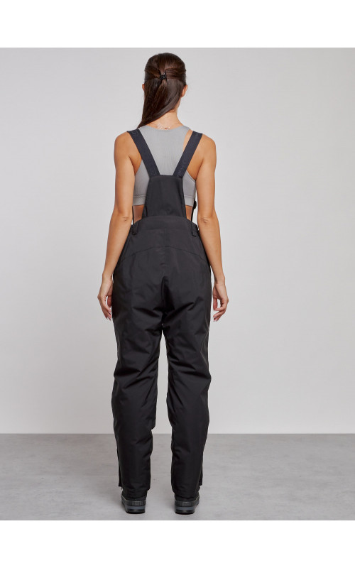 Женский горнолыжный костюм большого размера для зимних видов спорта.