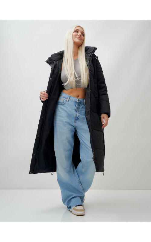 Длинный зимний пуховик с капюшоном для женщин