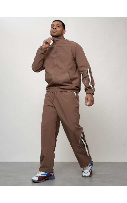 Мужской спортивный костюм для активного отдыха и повседневной носки