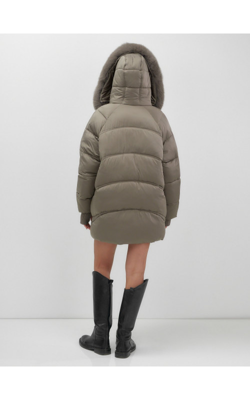 Пуховик с песцовым мехом, сезон осень-зима 2025, для женщин