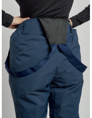 Женский горнолыжный костюм для зимних видов спорта.