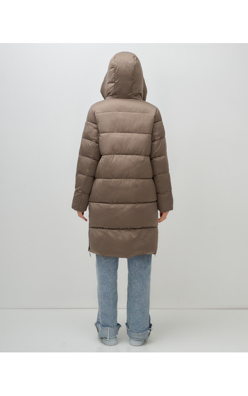 Длинный женский пуховик с капюшоном для зимы