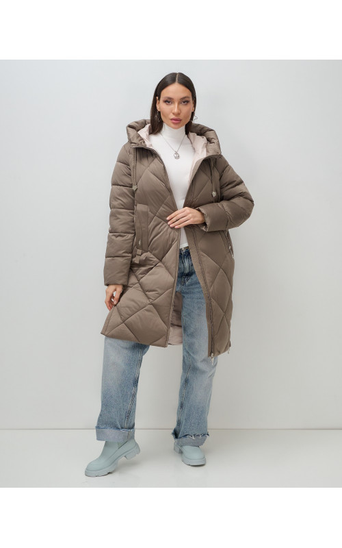 Длинный женский пуховик с капюшоном для зимы