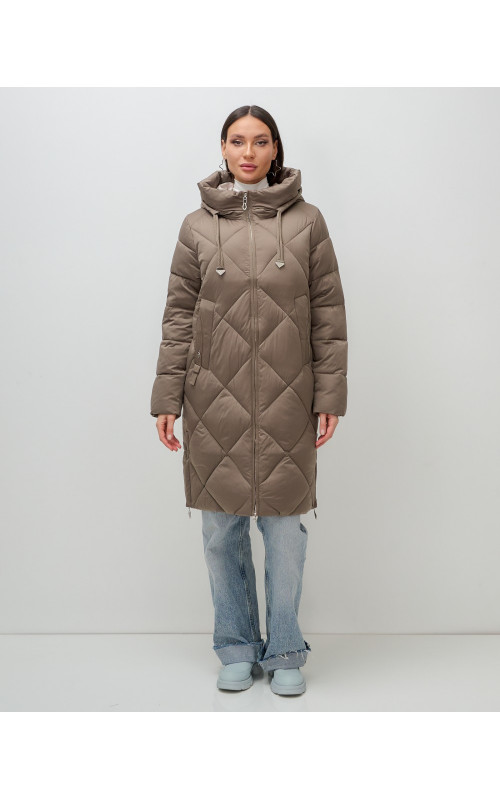 Длинный женский пуховик с капюшоном для зимы