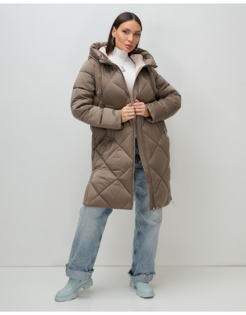 Длинный женский пуховик с капюшоном для зимы