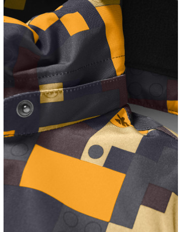 Зимний комбинезон для мальчика: активный отдых и безопасность