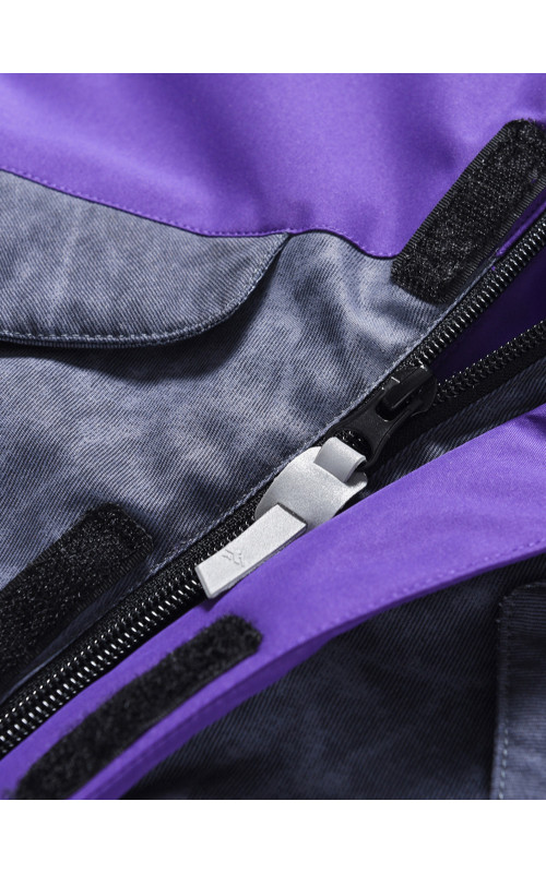 Зимний комбинезон для девочки: стиль и тепло для зимних приключений.