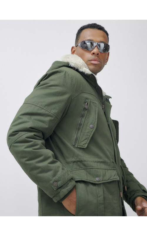 Мужская зимняя парка с капюшоном для активного отдыха.