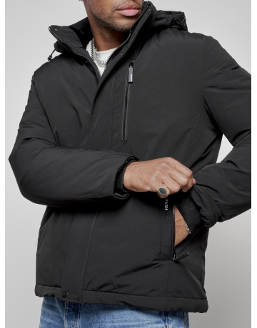 Спортивная зимняя куртка большого размера для активных мужчин.