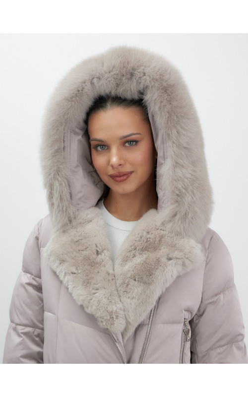 Пуховик премиум-класса с английским воротником из натурального меха кролика, зима 2025