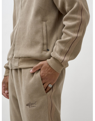 Мужской спортивный утеплённый костюм с начёсом для активного отдыха.