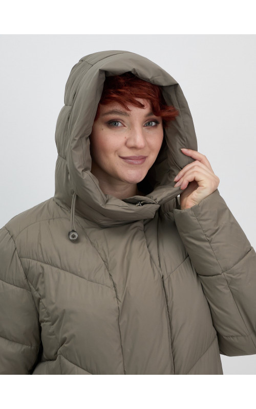 Длинный зимний пуховик для женщин