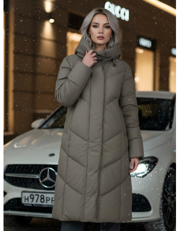 Длинный зимний пуховик для женщин
