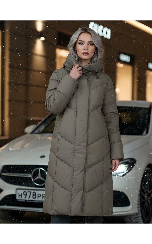 Длинный зимний пуховик для женщин
