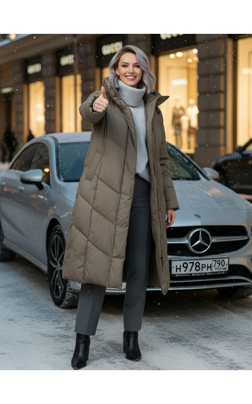 Длинный зимний пуховик для женщин
